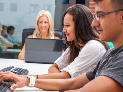 computer lab students